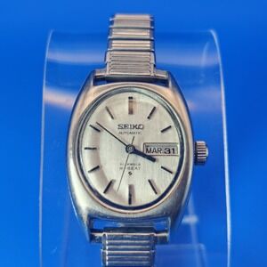 Vintage 1972 Seiko Hi-Beat 21 Jewel Automatic Movement Mechanical Tank Watch
